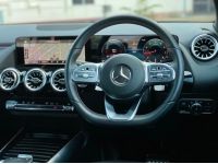 Mercedes Benz GLA200 AMG ปี 2022 สีขาว ไมล์น้อย รถบ้านมือเดียว วารันตีเหลือๆ รูปที่ 12